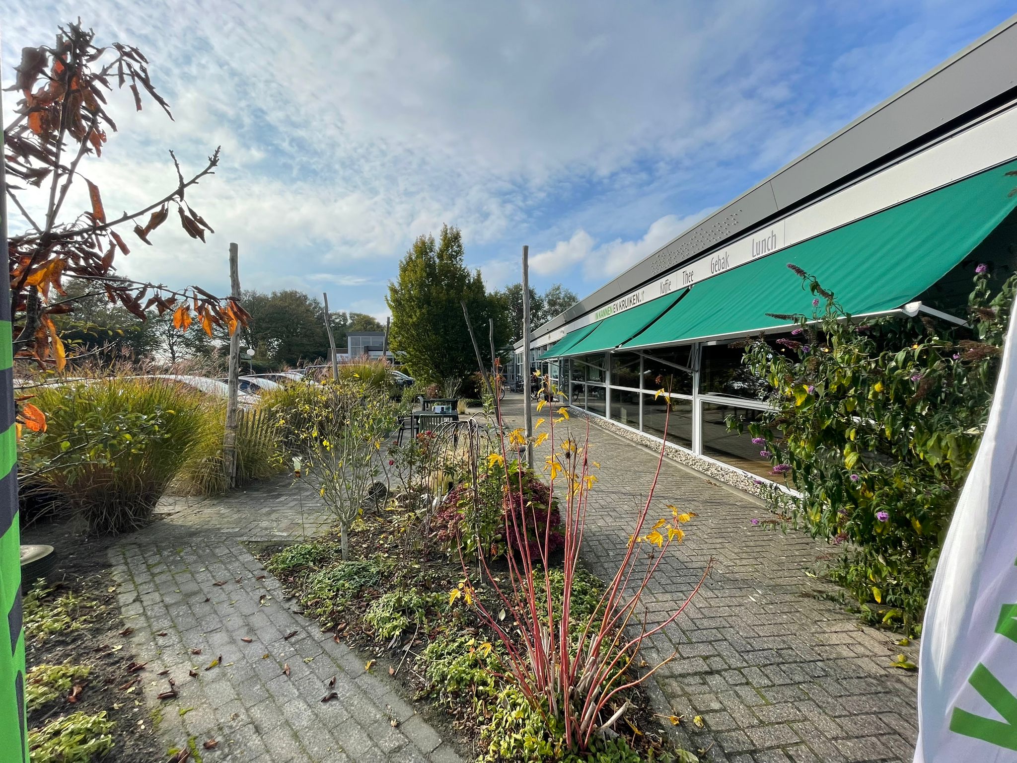 In Kannen en Kruiken de tuin