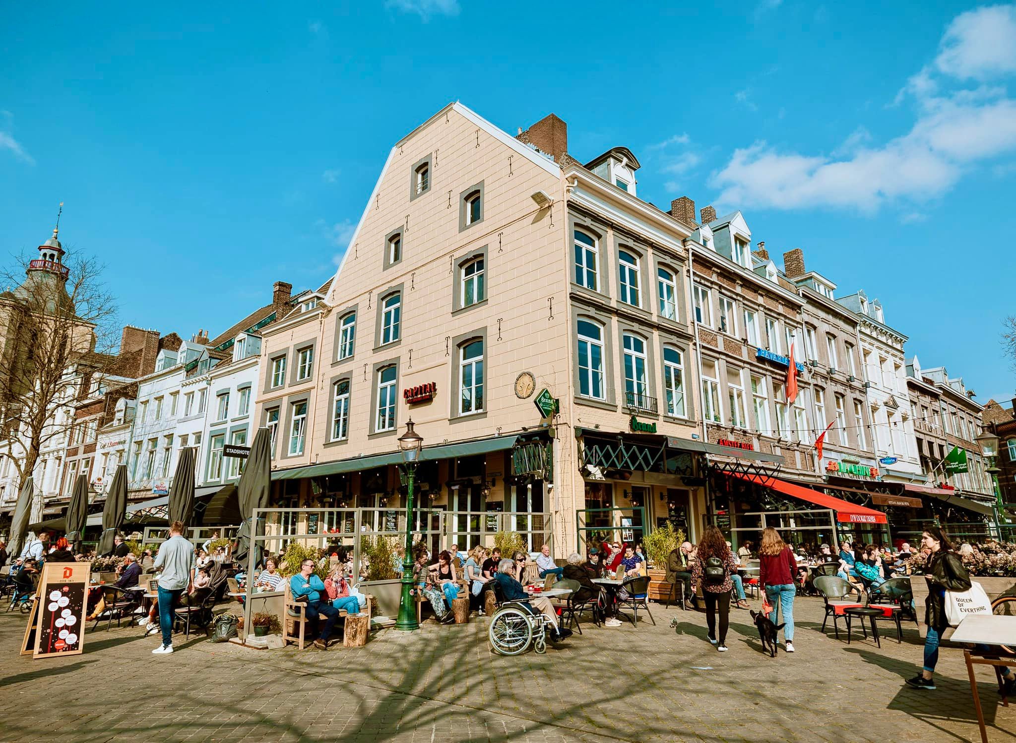 Café Brasserie CAPITAL