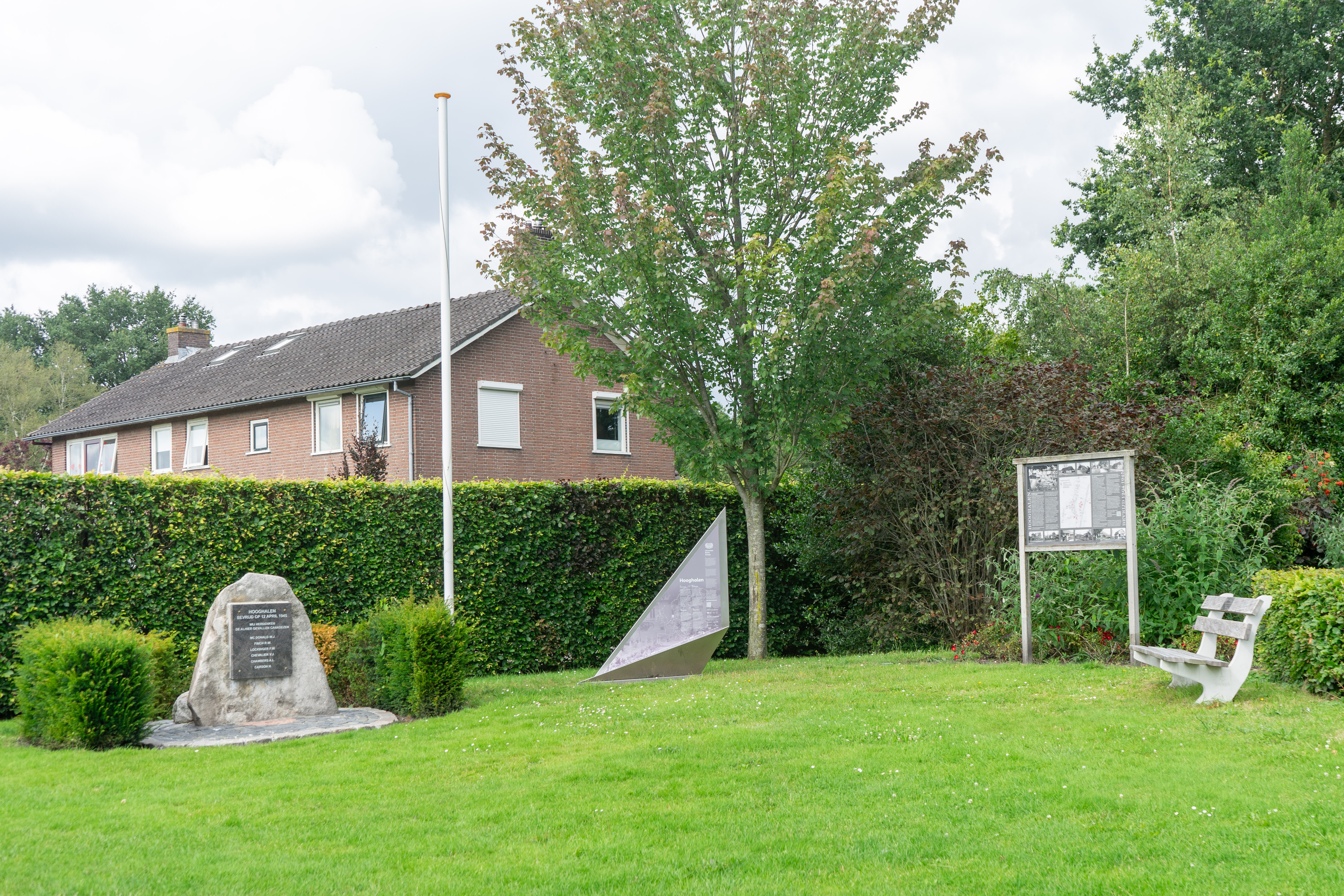 Herinneringsbank en Canadees Monument