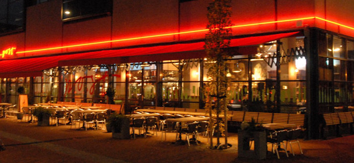 Groot terras met uitzicht