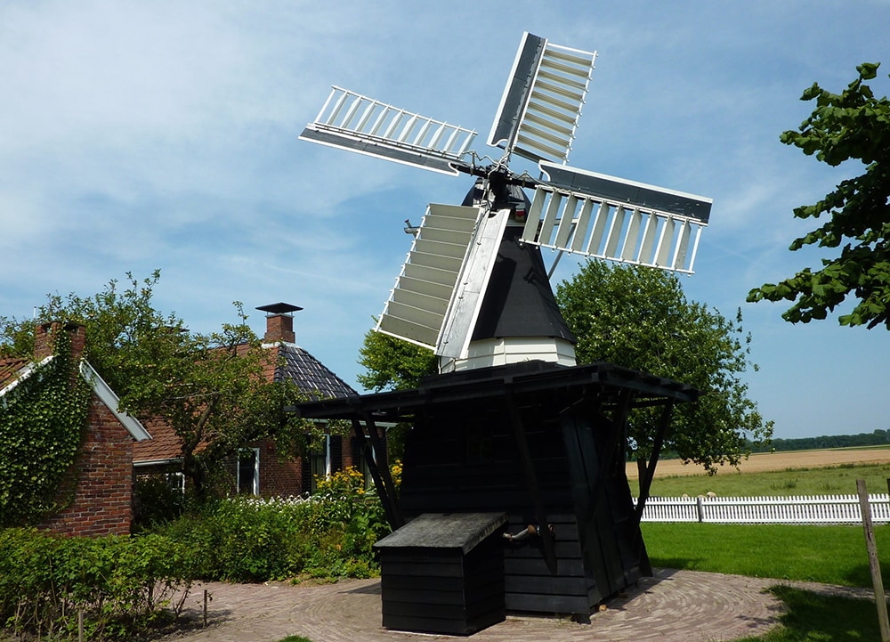 Molen de David bij het Openluchtmuseum