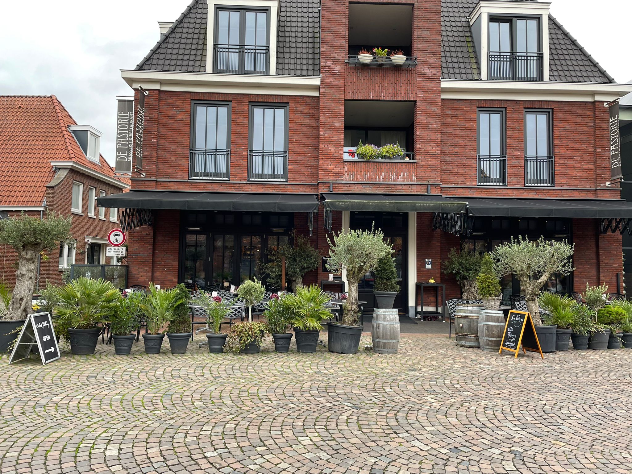 Aanzicht van Restaurant de Pastorie