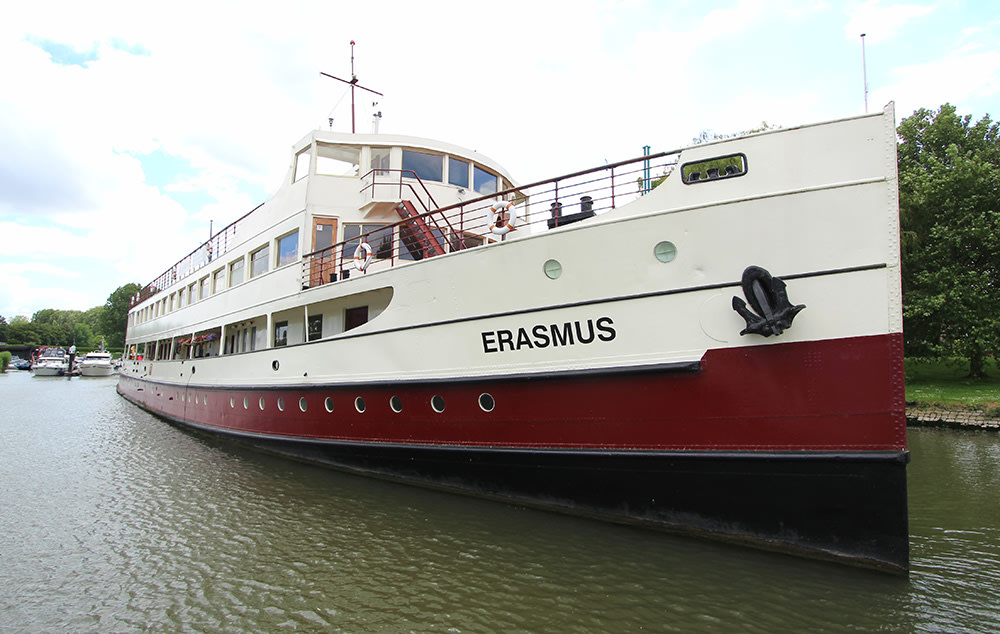 Bed and Breakfast de Logeerboot