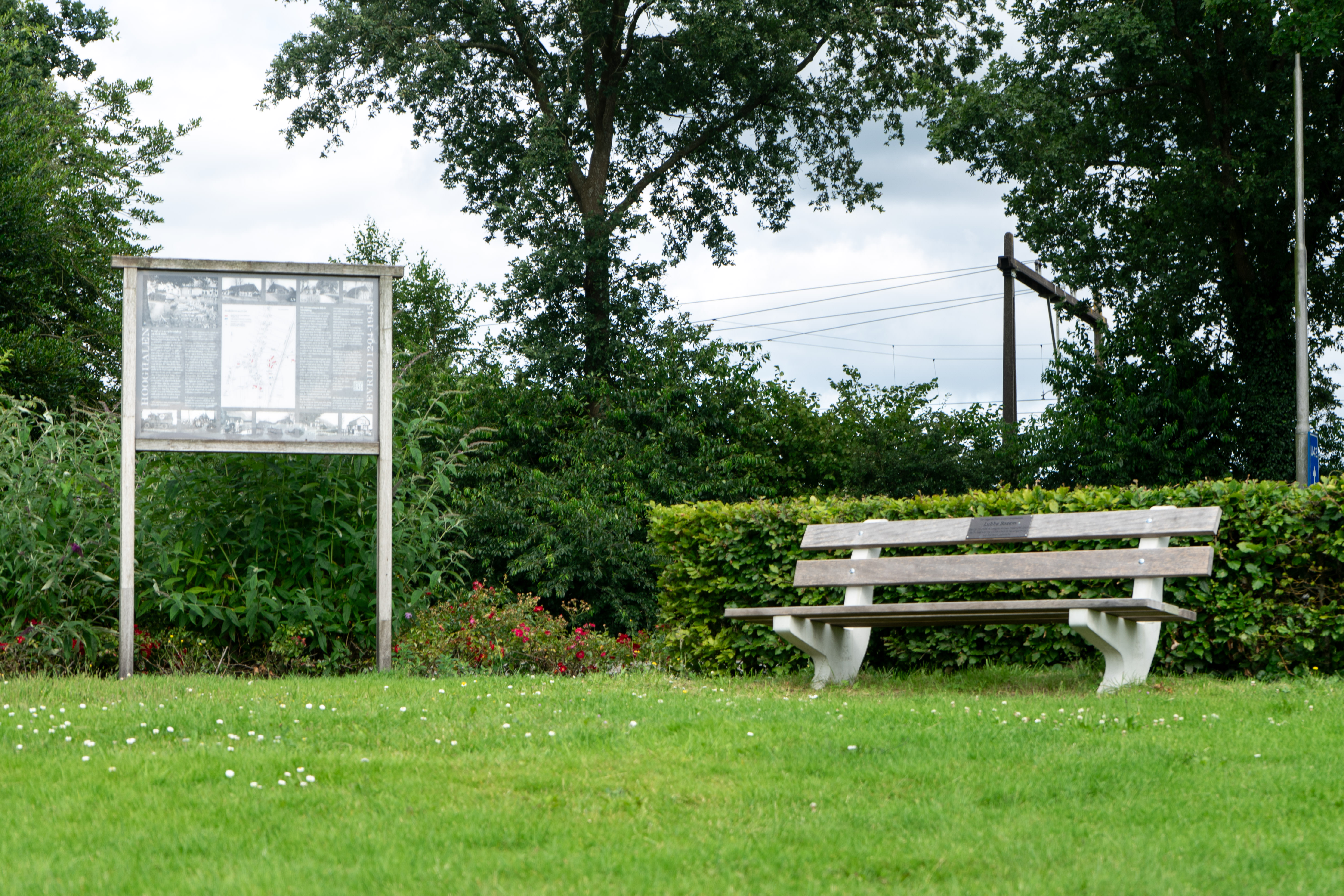 Herinneringsbank en informatiezuil