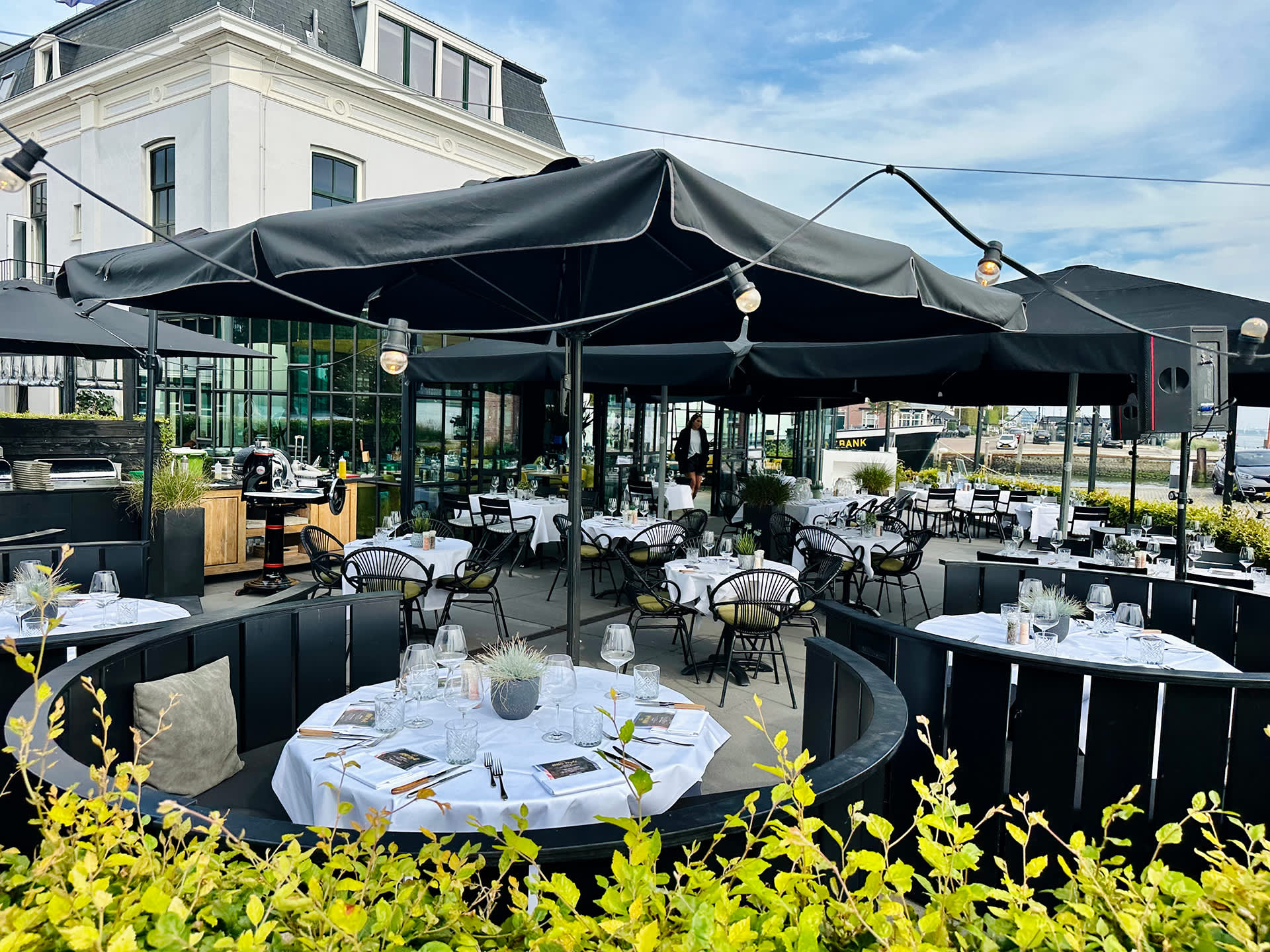 Terras Hotel Maassluis