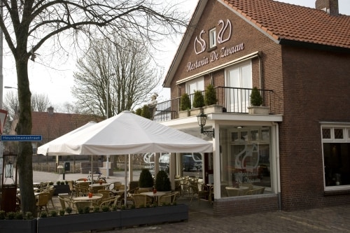 Restaria De Zwaan gebouw