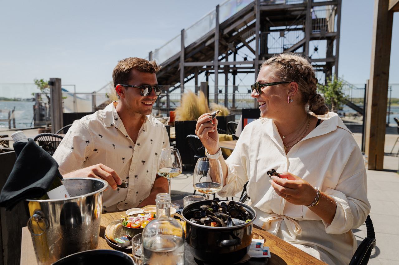 Verse mosselen bij restaurant EAT & SEE