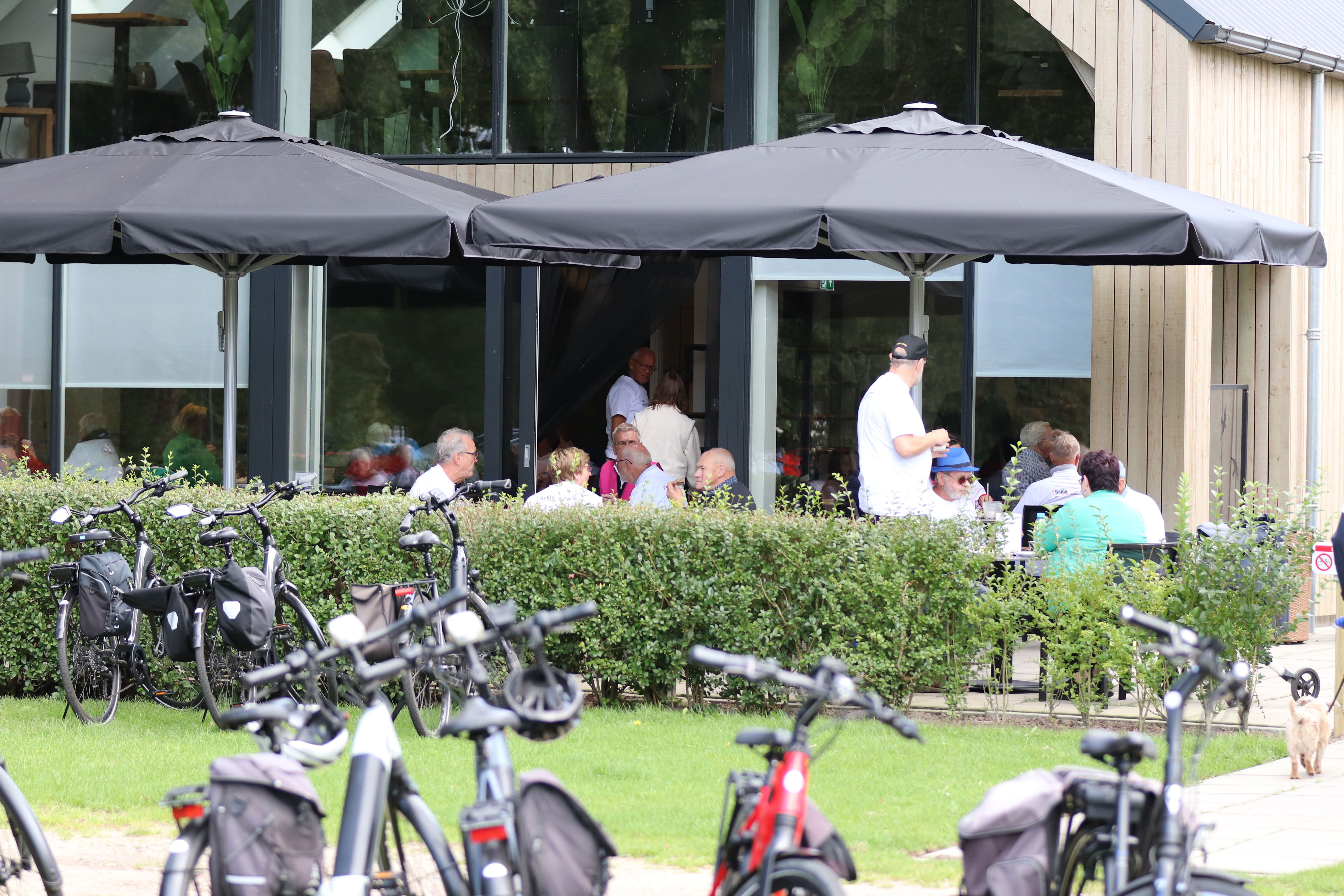 Gezellig afstappen bij Wagenwiel