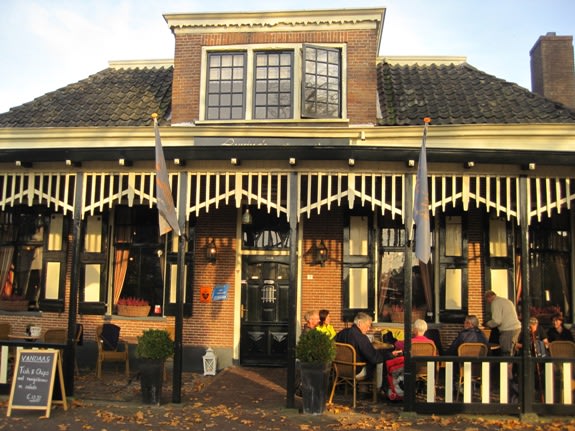 Restaurant en Tapascafe Luning