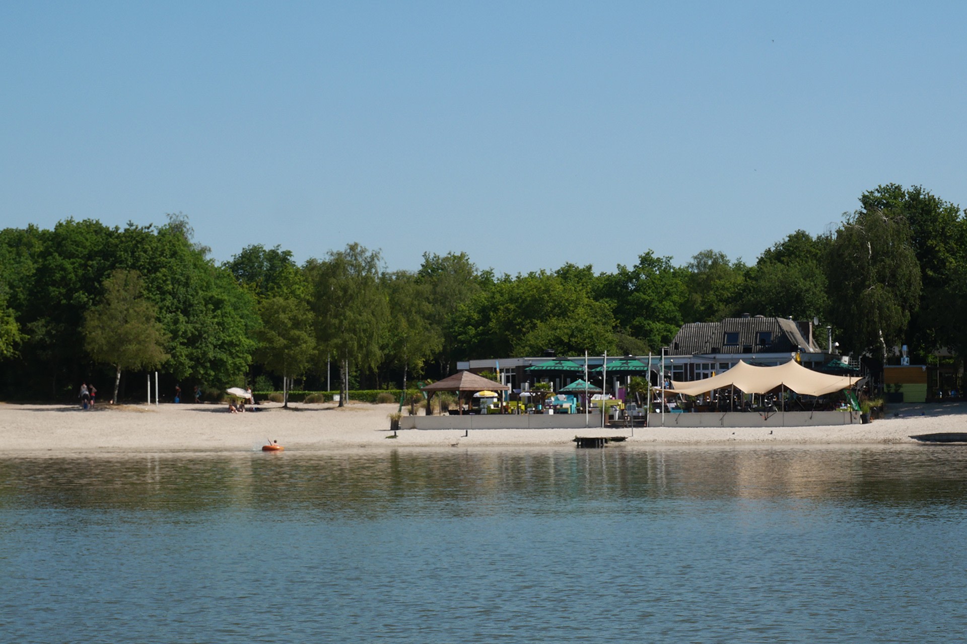 Paviljoen Schoonhoven aan het water