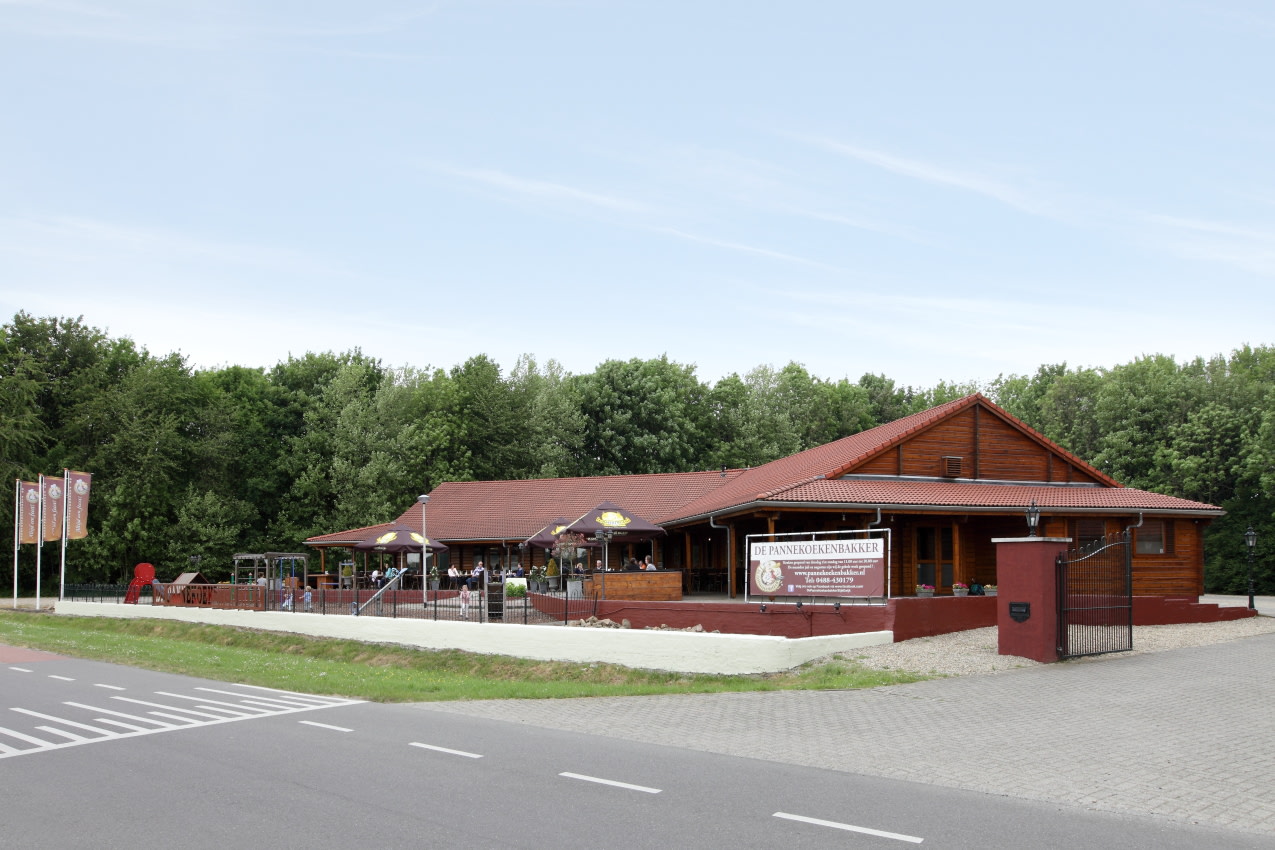 Aanzicht op De Pannekoekenbakker Slijk-Ewijk