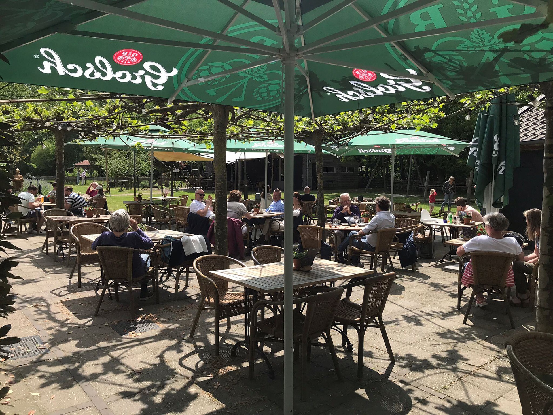 Zonnig en gezellig terras