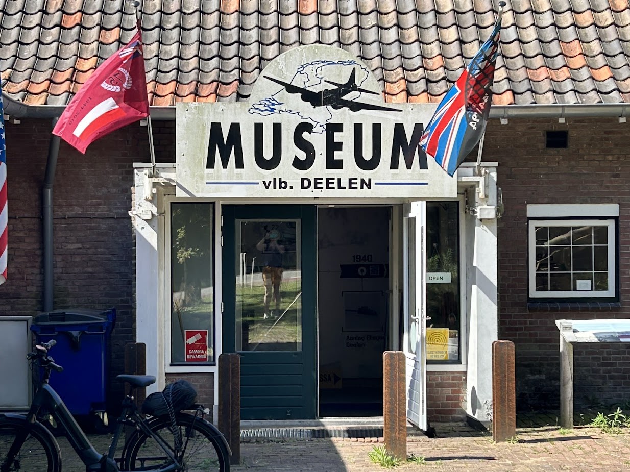 Museum Vliegbasis Deelen Entree