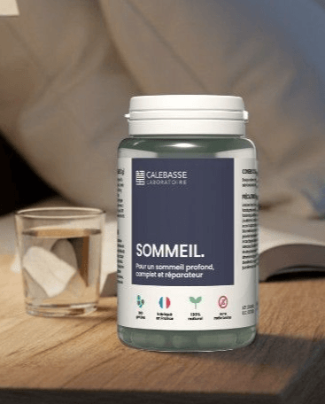 Formule Anti-Fatigue — flacon et plantes
