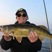 Business Card: Kinn's Sport Fishing - Sturgeon Bay 36'