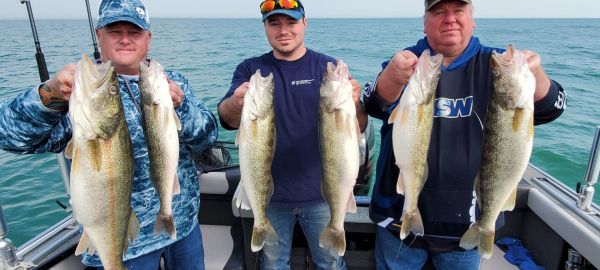 FishingBooker: Walleye Fishing: The Complete Guide