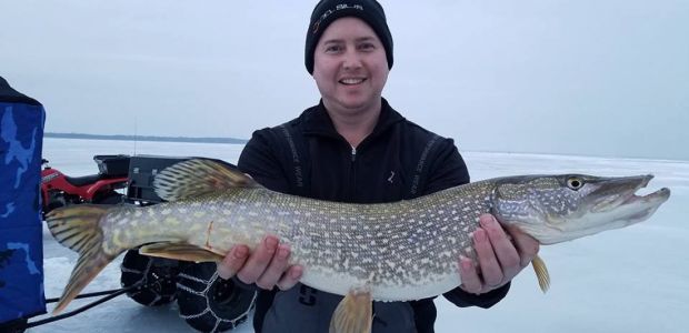 Business Card: Northstar Fishing Adventures  -  Ice Fishing II
