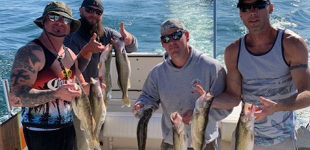 Business Card: Lost Tackle Charters  -  Ashtabula