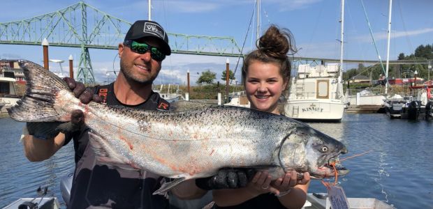 Business Card: Guided Oregon Salmon, Sturgeon Trip