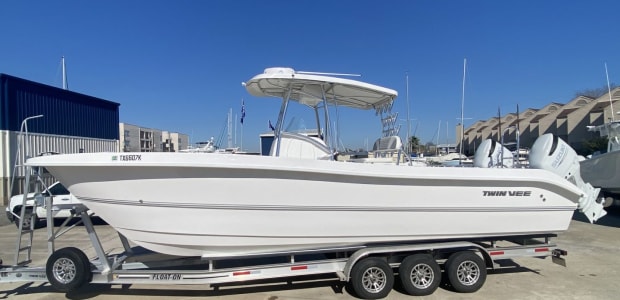 Business Card: Bandolure Charters