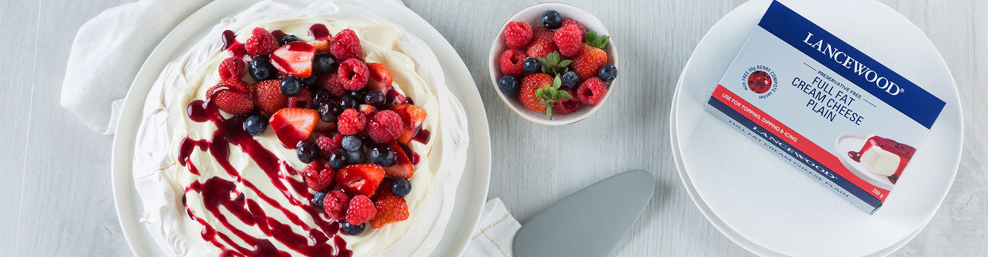 Lancewood Pavlova with Cheesecake Filling