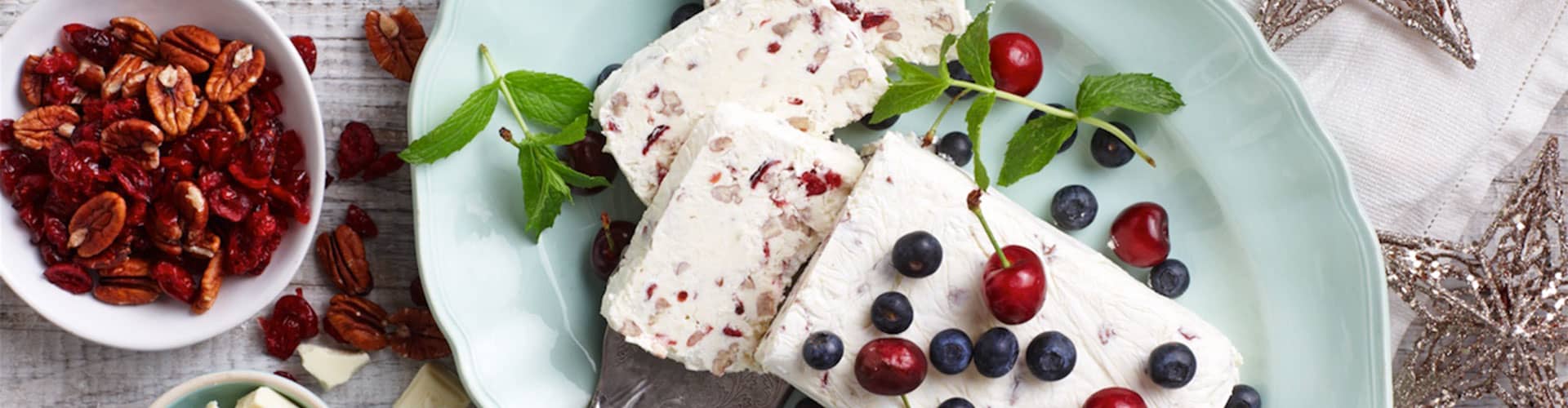 Lancewood Festive Frozen Cream Cheese Slice