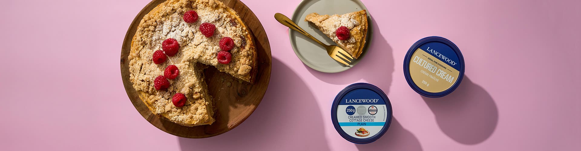 Lancewood Apple Crumble Cheesecake