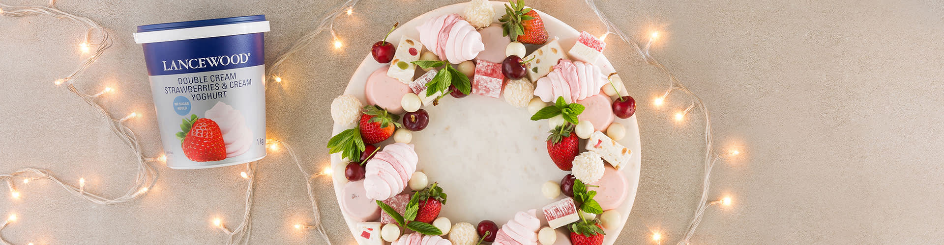 Lancewood Festive Dessert Wreath