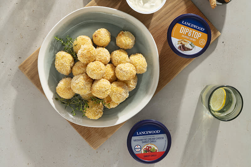 Lancewood medium fat balsamic onion cottage cheese product banner