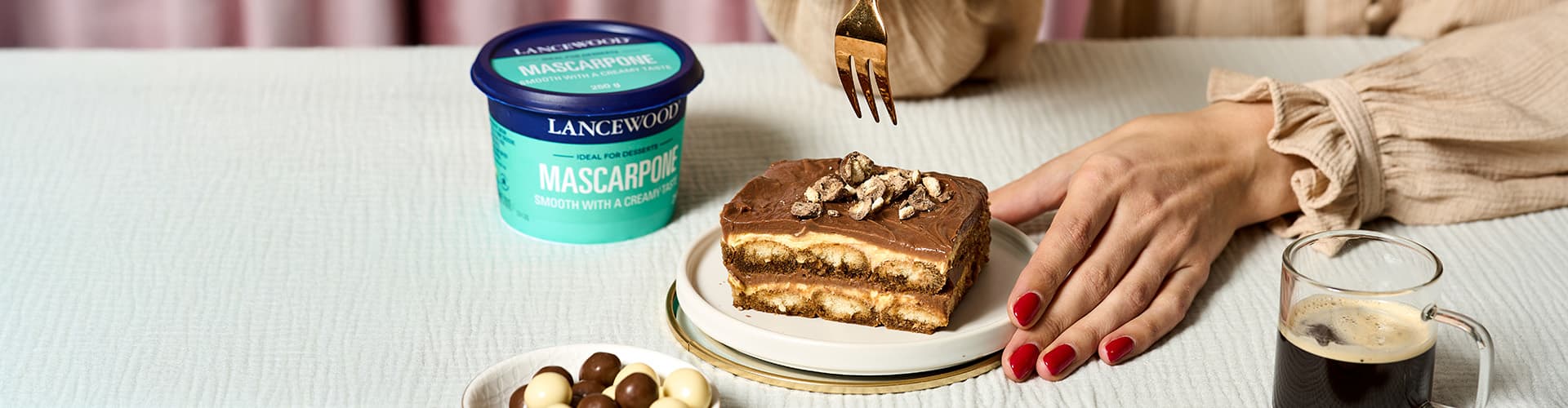 Easy Tiramisu with Nutella