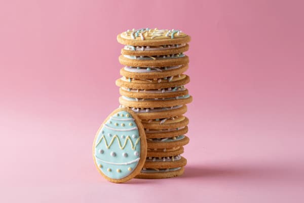 Decorated Easter egg cookies – easy cookie recipes for Easter weekend baking