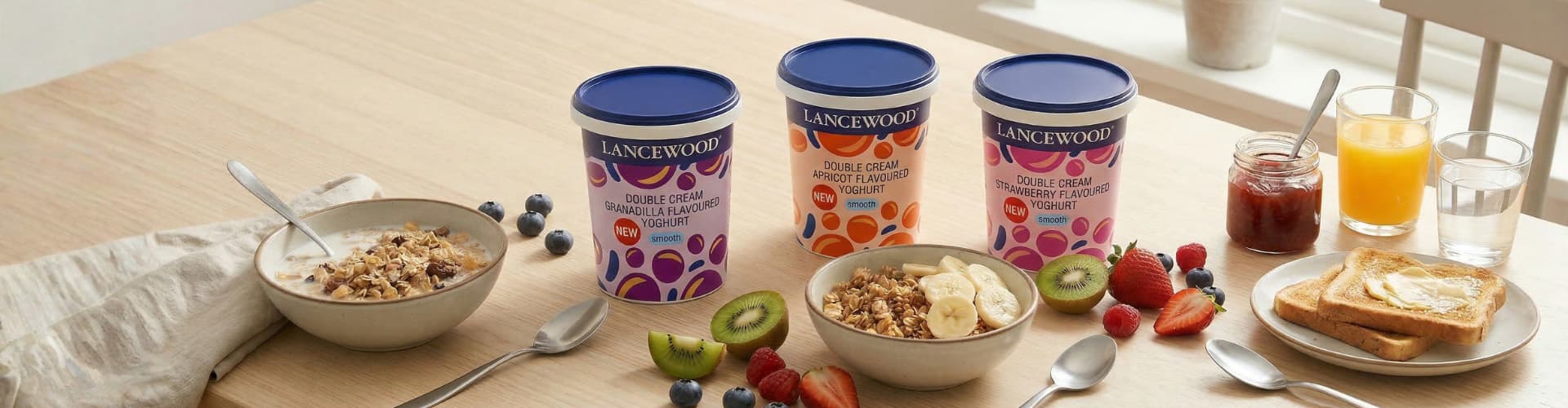 Lancewood 1kg Apricot Flavoured Yoghurt
