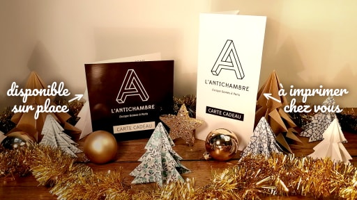 Photo des cartes cadeaux escape game de L'Antichambre