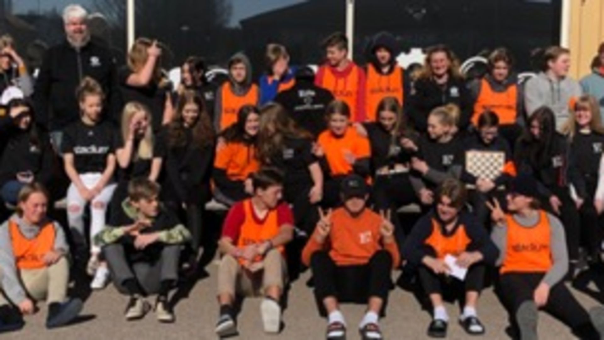 Elever från Erlaskolan i Falun tävlar om en finalplats i Teknikåttan