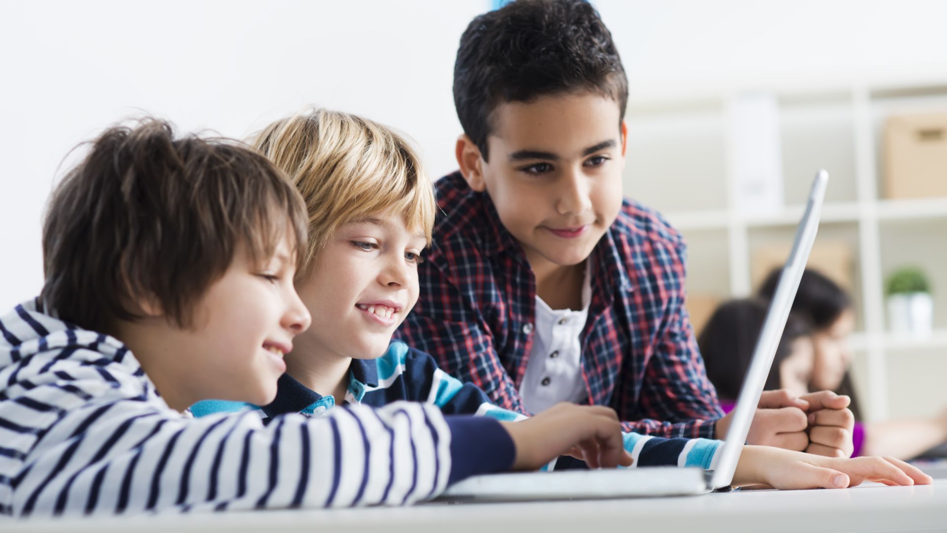 Lärandegruppen växer i och med strategiskt förvärv av Magnetica Education