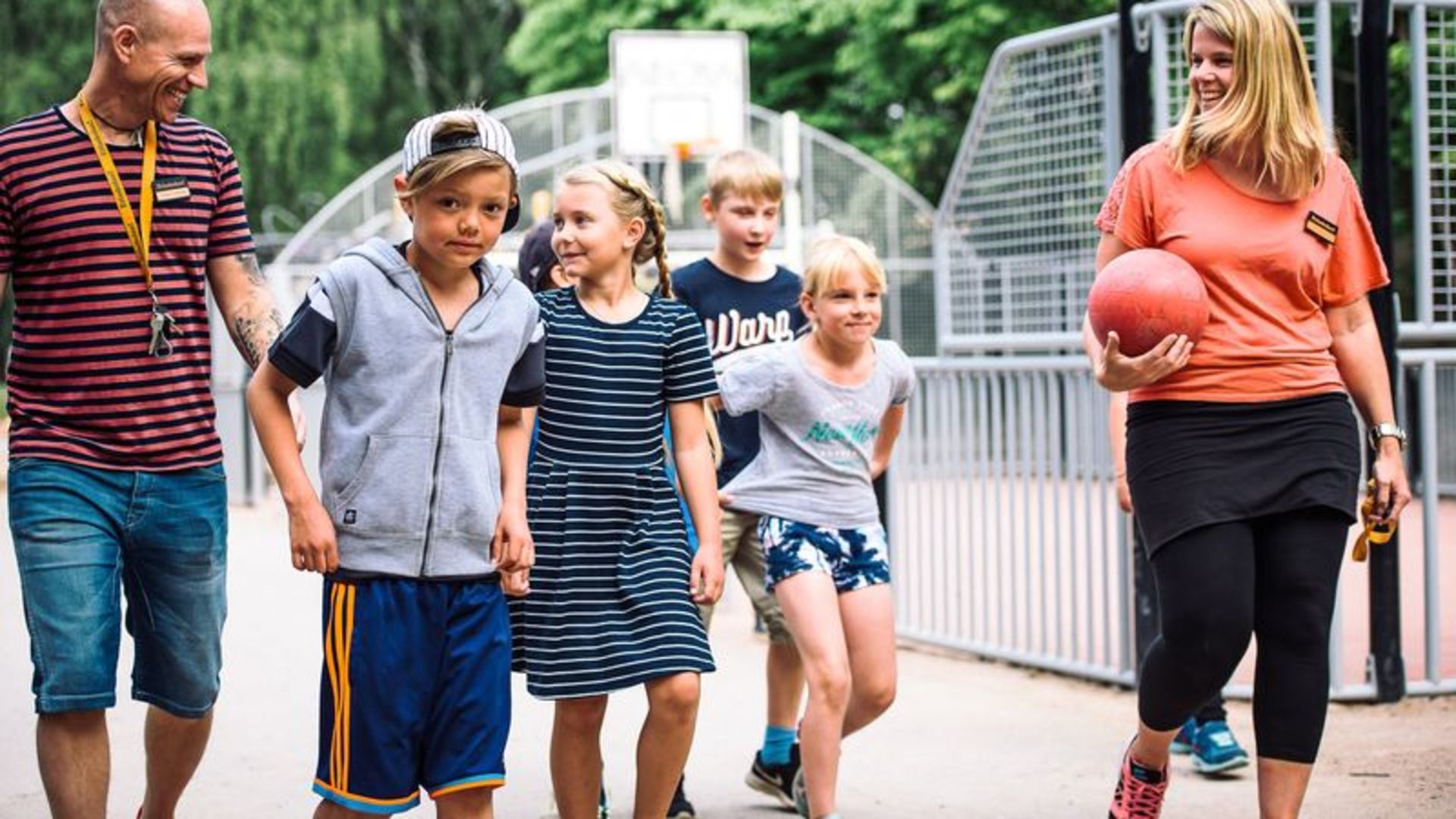 Elever på Erlaskolan Östra utbildas till trivselledare