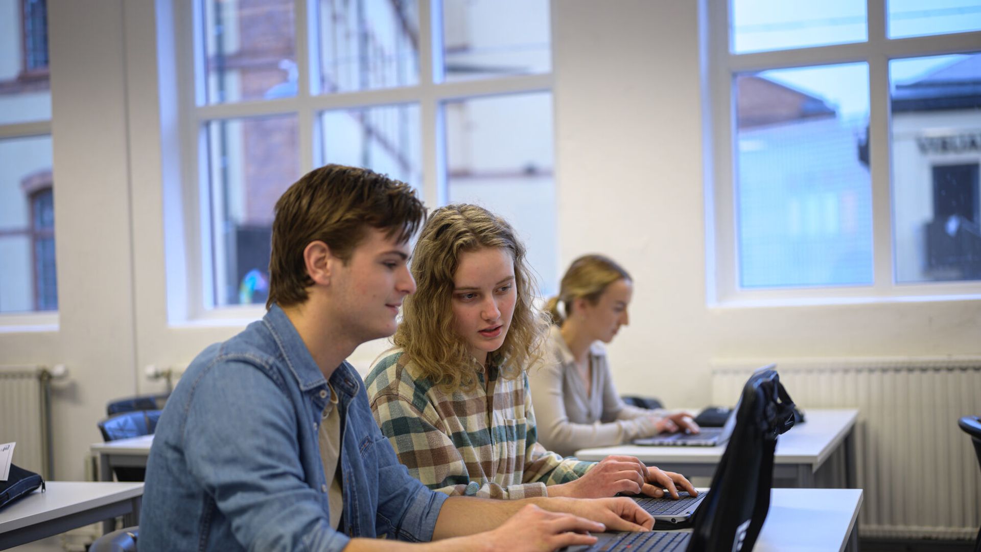 Vår skola är vägen för framtida högskolestudier