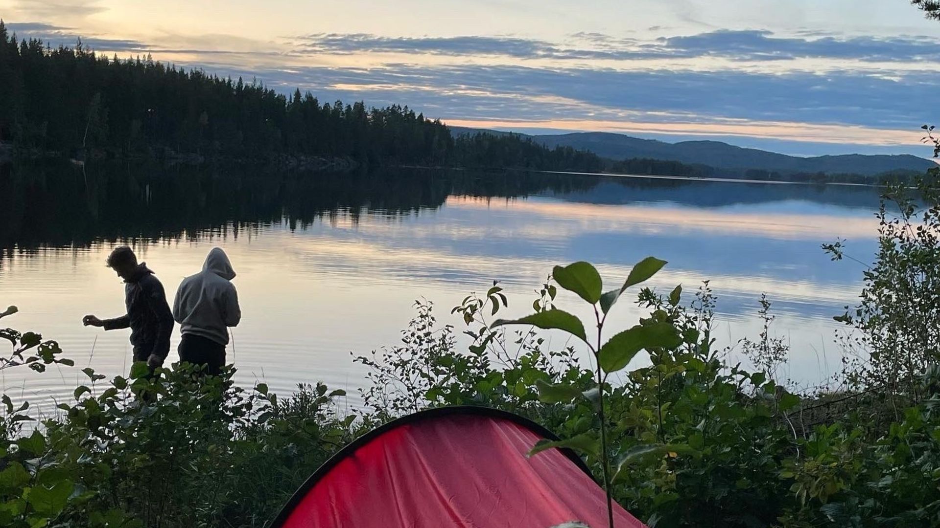 Ut på tur med naturturism - paddling med övernattning i Nås finnmark