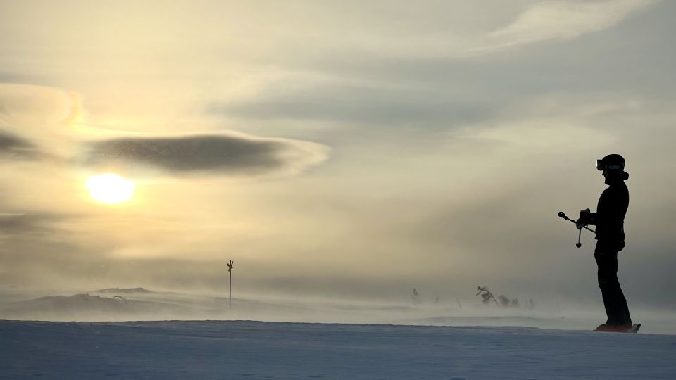 Utbildning i Lindvallen med ledarskap och skidåkning