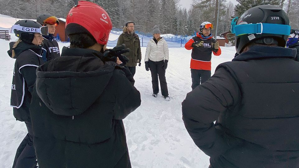 Naturturism håller skidskola för fritidsgårdar