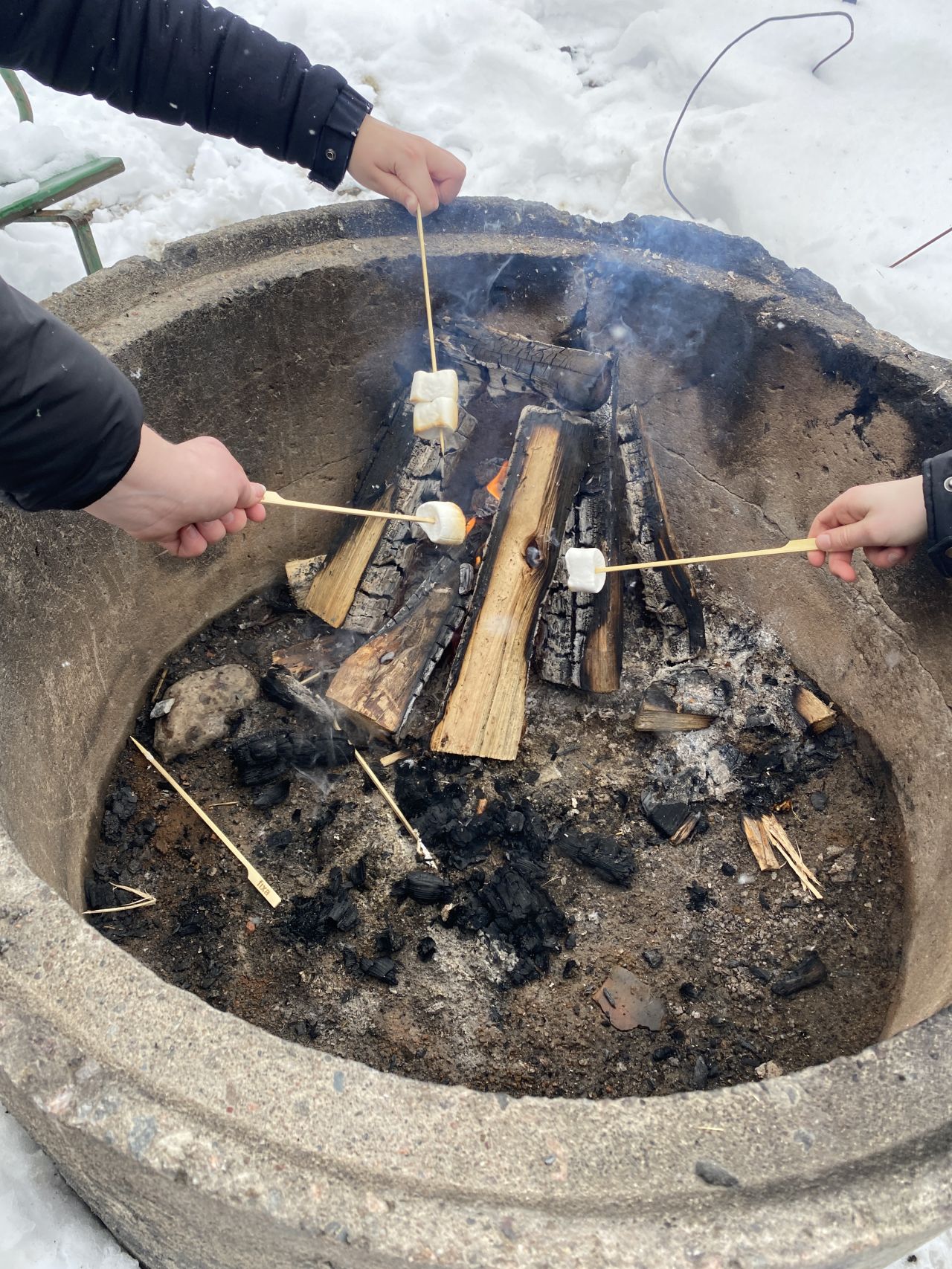 Man kan alltid passa på att grilla lite marshmallows! 