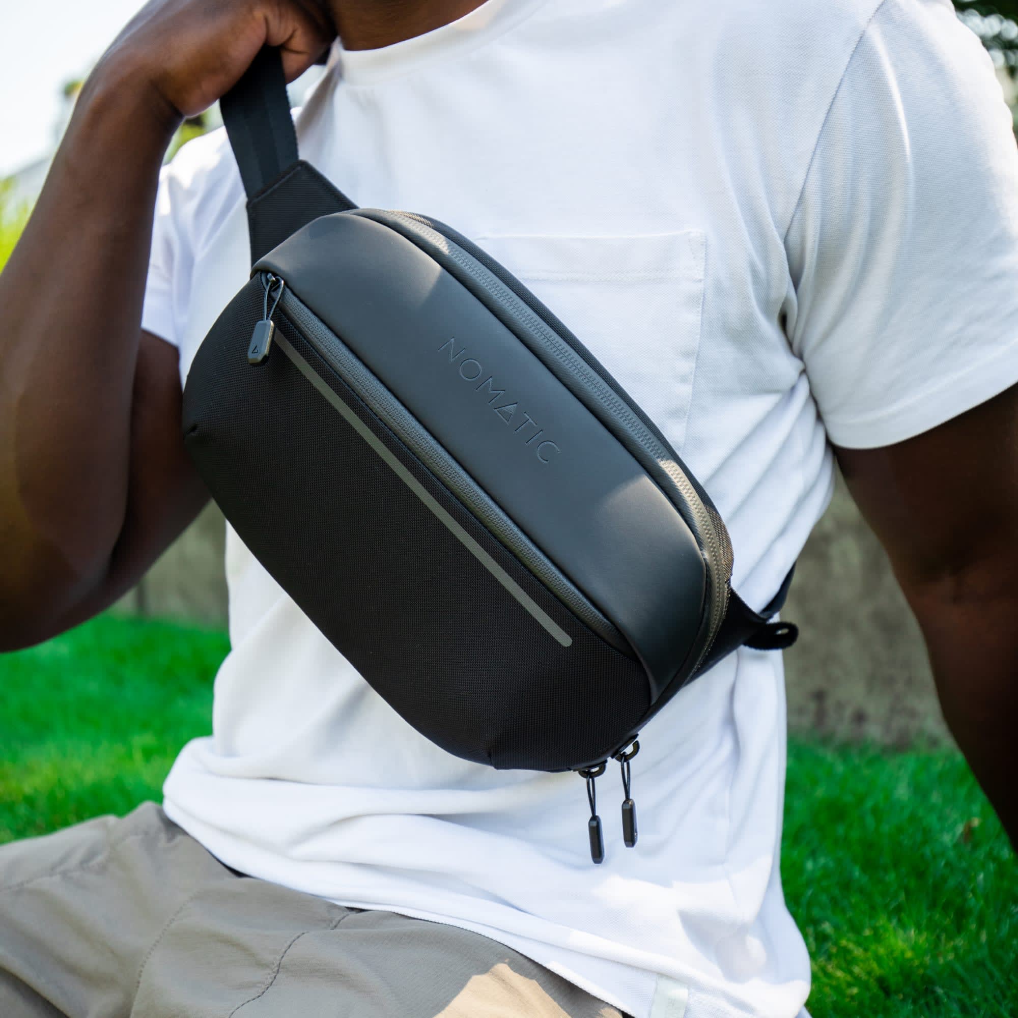 LARQ x Nomatic Sling Set - PureVis™ Edition - Obsidian Black