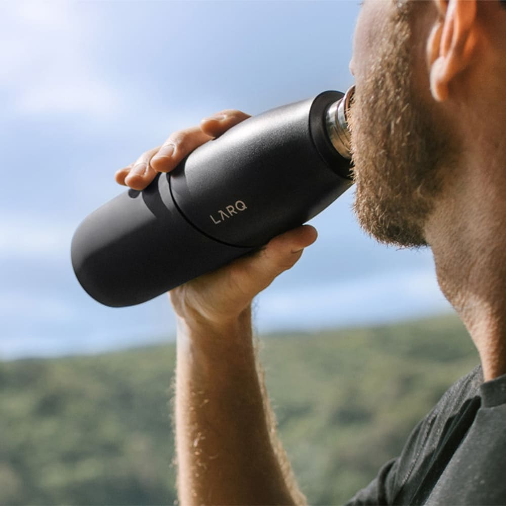 Black Is The New Black: LARQ Bottle PureVis™ - Gift Set