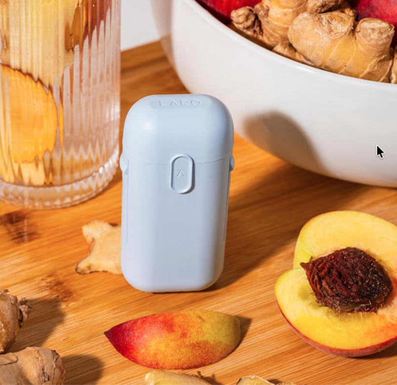cūva flavor pod on table