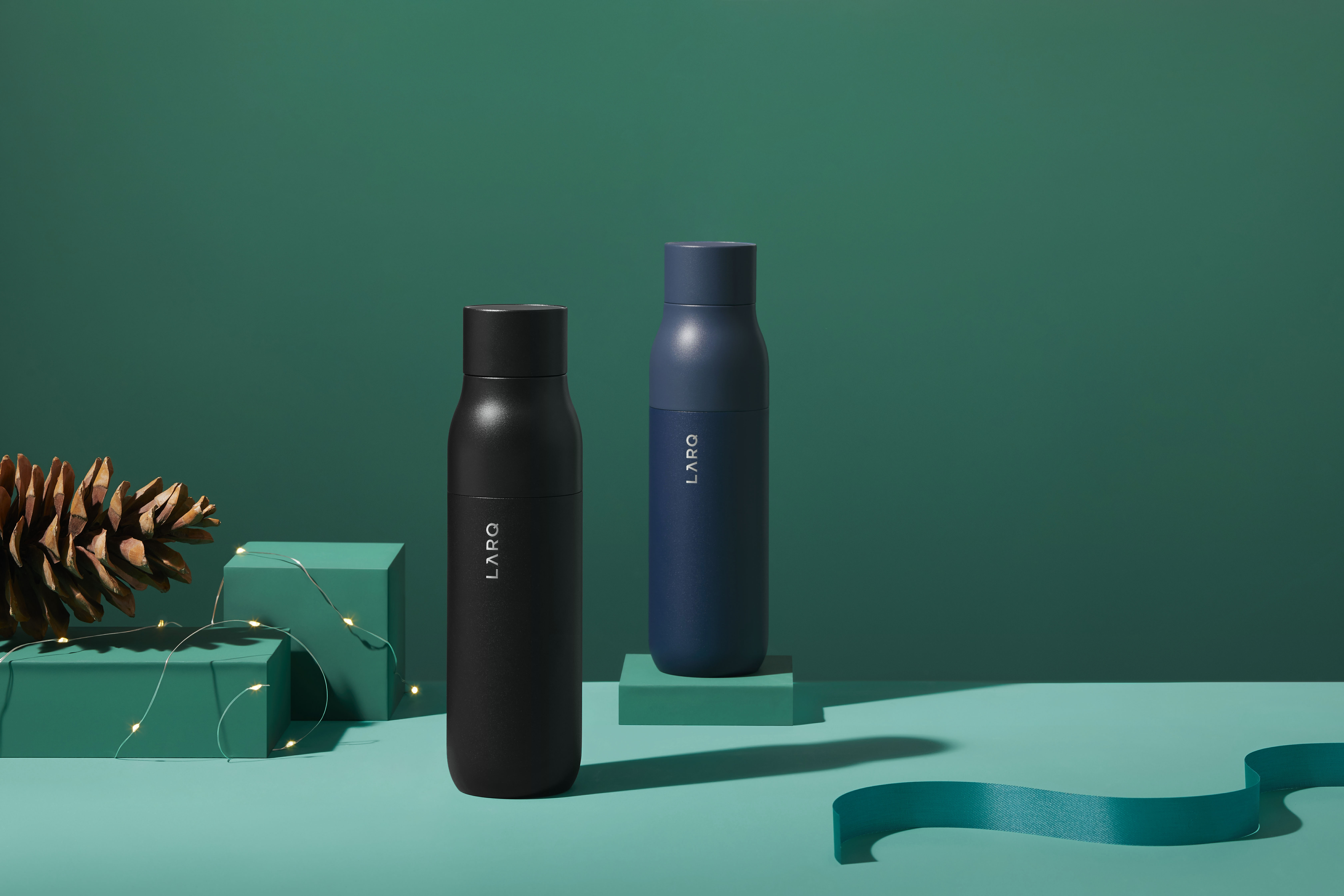 2 LARQ Bottle 17oz. / 500ml in Obsidian Black and Monaco Blue