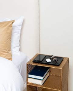 Holiday Gift Guide Stay Courant Wireless Charging Accessory Tray