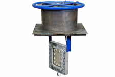 Tank Cleaning Nozzle & Manhole Mount Lights