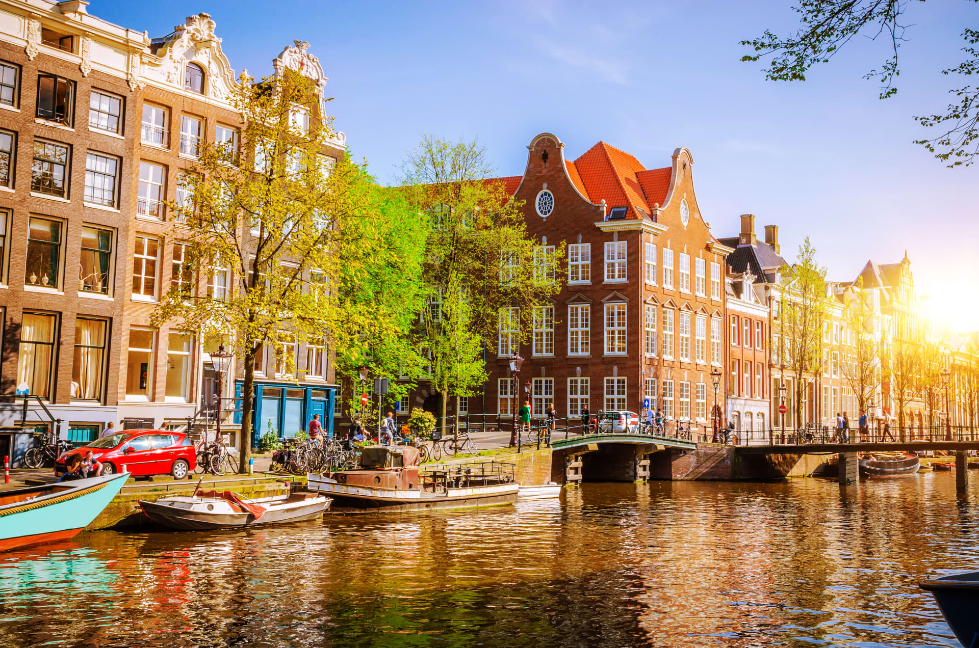 city-breaks-deals-cheap-weekend-short-break-offers-lastminute