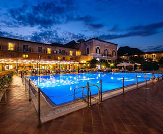 Urlaub Toscolano-Maderno im Antico Monastero Hotel