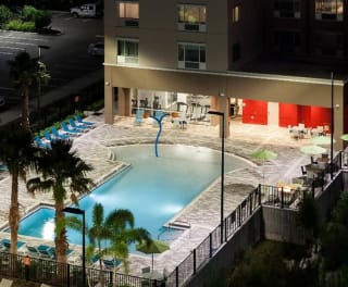  Orlando im Holiday Inn Express & Suites Orlando At Seaworld